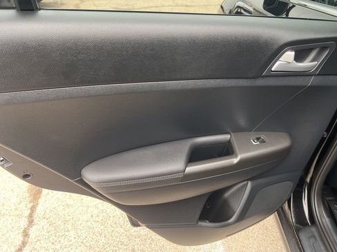 Certified 2022 Kia Sportage LX w/ LX FWD Value Edition Package image 10