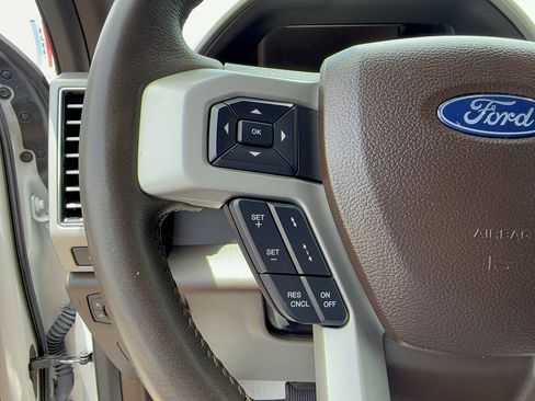 Used 2021 Ford F250 King Ranch w/ King Ranch Ultimate Package AWD/4WD image 31