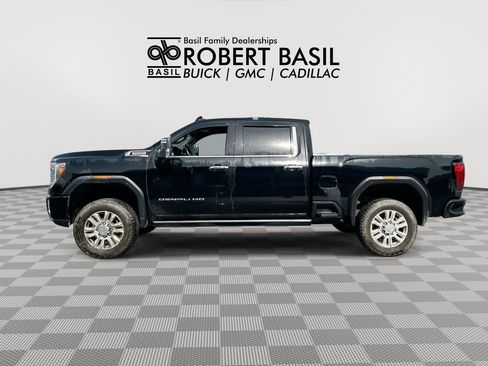Used 2023 GMC Sierra 3500 Denali AWD/4WD image 5