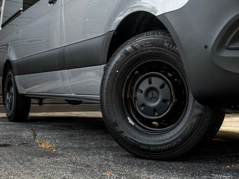 New 2025 Mercedes-Benz Sprinter 2500 image 7