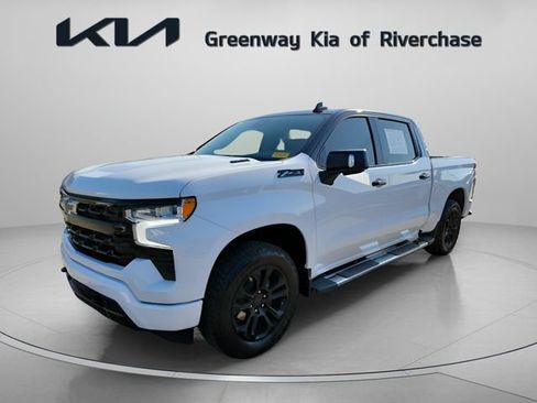 Used 2023 Chevrolet Silverado 1500 LTZ AWD/4WD image 3