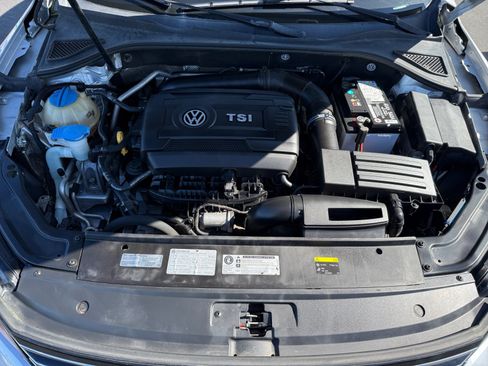 Used 2017 Volkswagen Passat 1.8T R-Line FWD image 20