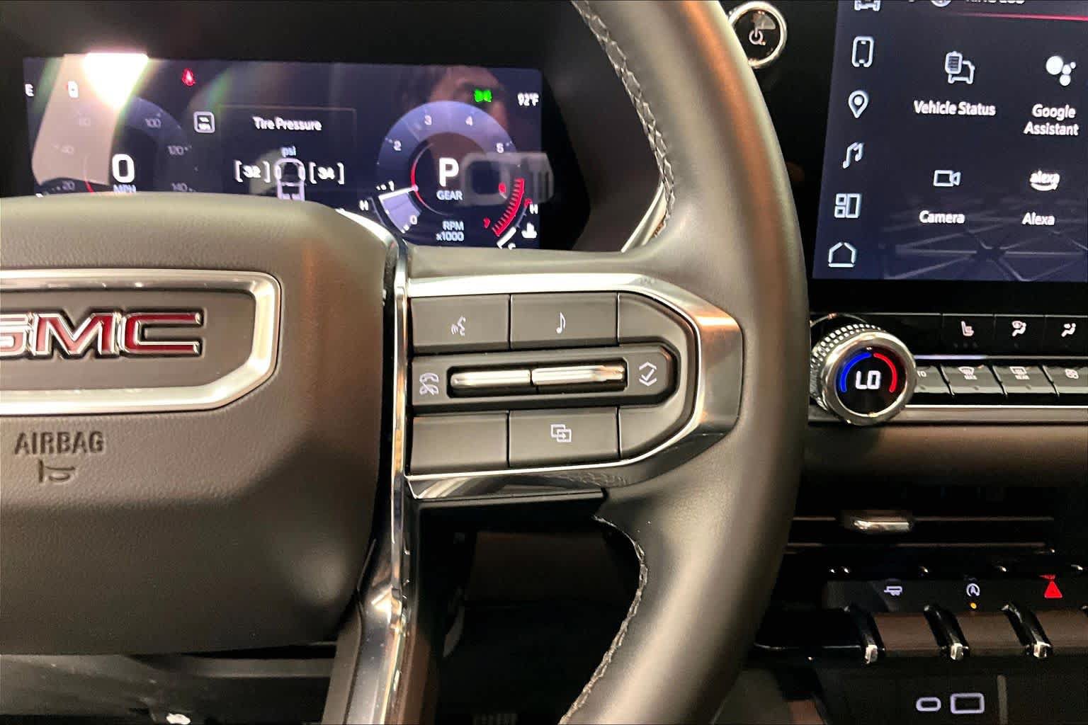 Used 2024 GMC Canyon Elevation w/ Elevation Premium Package RWD image 23