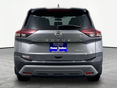 Used 2023 Nissan Rogue SV AWD/4WD image 5