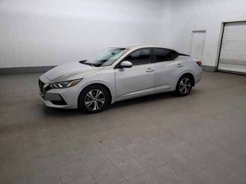 Used 2023 Nissan Sentra SV image 2