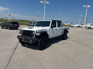 Used 2023 Jeep Gladiator Mojave w/ Trailer Tow Package video 1