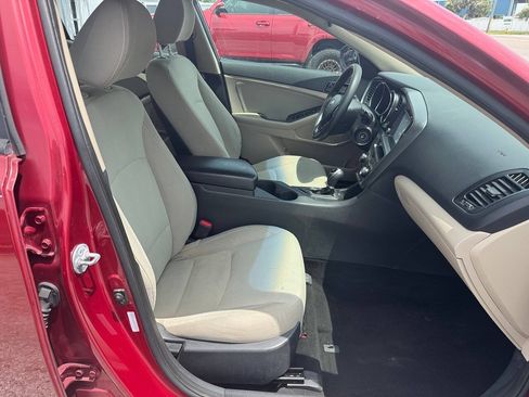 Used 2013 Kia Optima LX FWD image 18