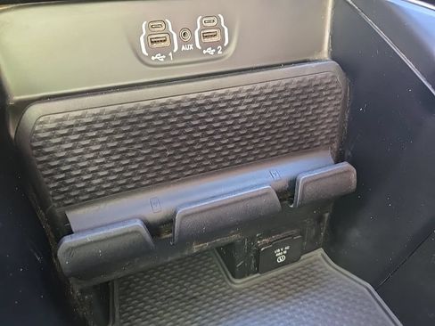 Used 2022 RAM 2500 Laramie AWD/4WD image 72