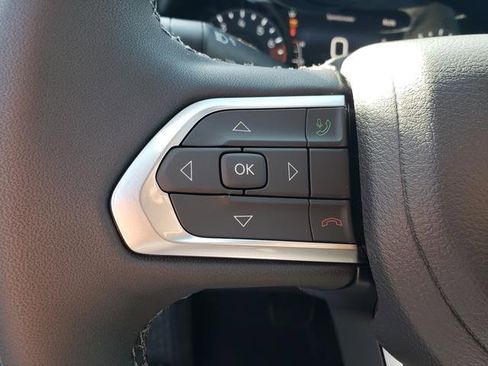 New 2026 Jeep Compass Limited image 19