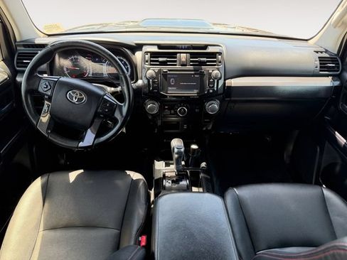 Used 2017 Toyota 4Runner TRD Off-Road Premium AWD/4WD image 10