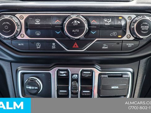 Used 2023 Jeep Gladiator Overland AWD/4WD image 31