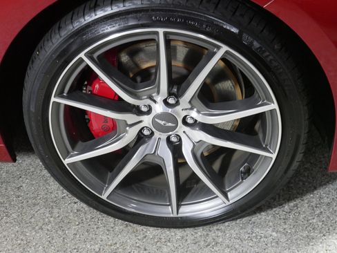 Used 2021 Genesis G70 3.3T image 15