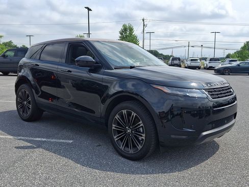 Used 2026 Land Rover Range Rover Evoque S AWD/4WD image 6
