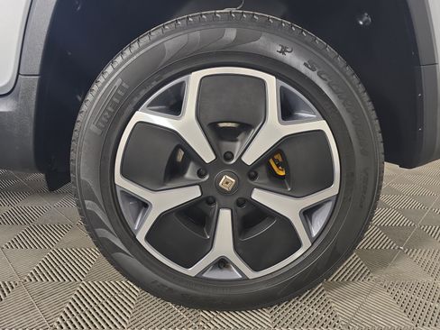 Used 2023 Rivian R1T Adventure AWD/4WD image 10