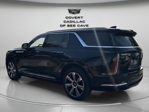 New 2026 Cadillac Escalade IQL Luxury image 6
