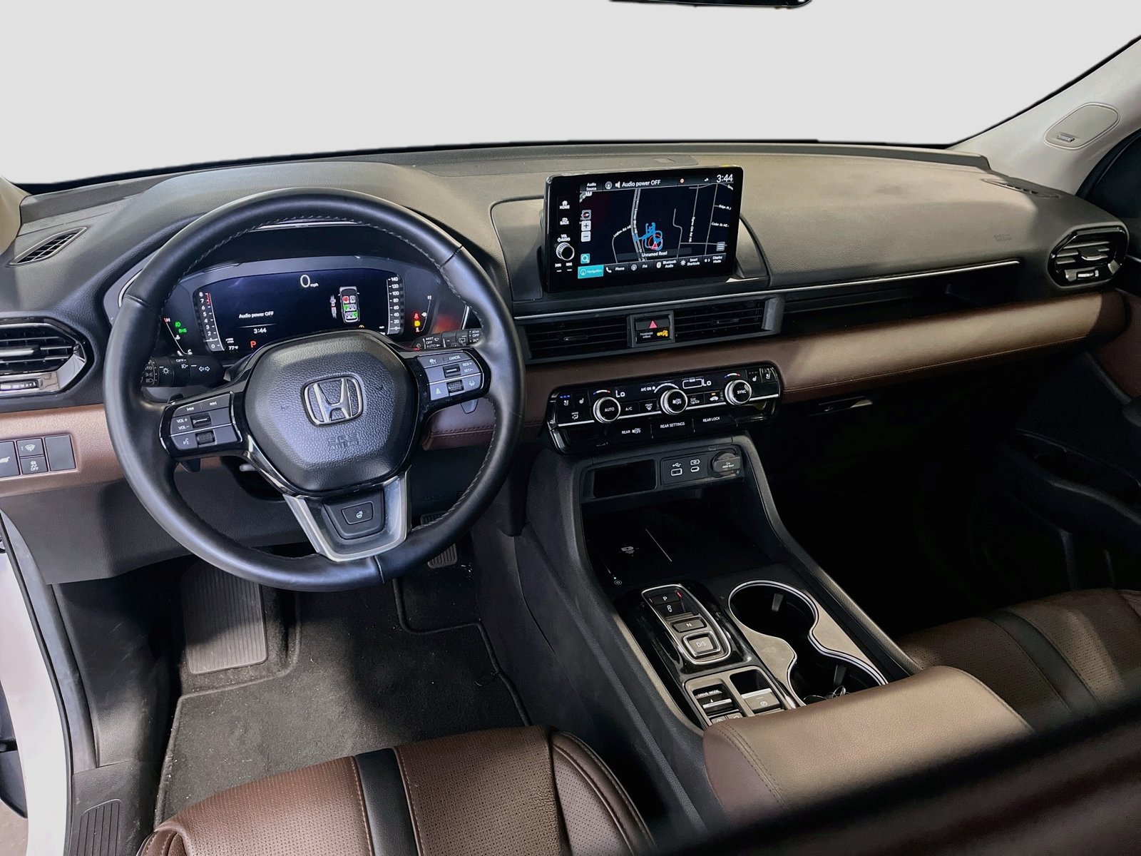Used 2025 Honda Pilot Elite image 23