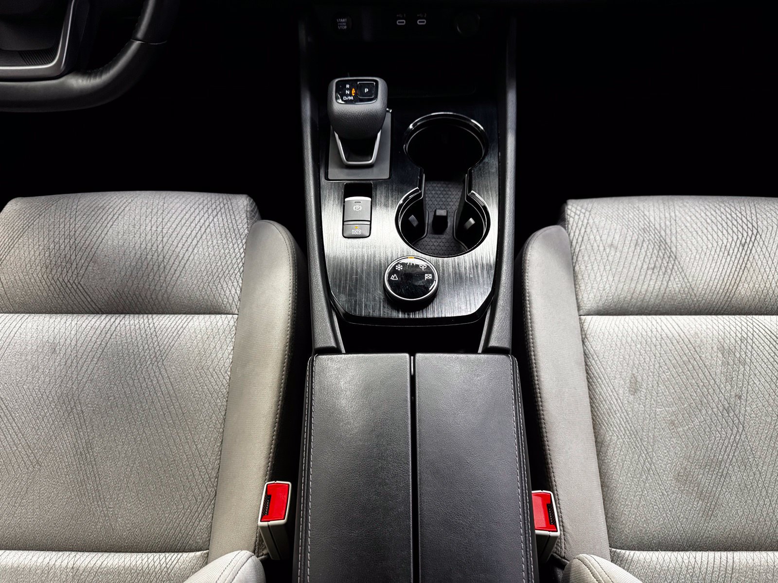 Certified 2025 Nissan Rogue SV AWD/4WD image 30