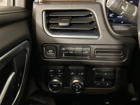Used 2022 GMC Yukon SLE w/ Max Trailering Package AWD/4WD image 27