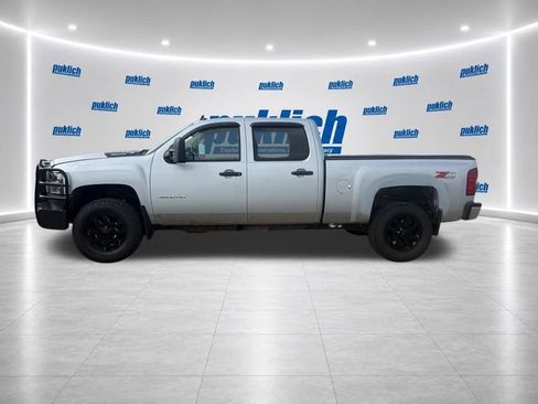 Used 2014 Chevrolet Silverado 3500 LT w/ Interior Plus Package AWD/4WD image 8