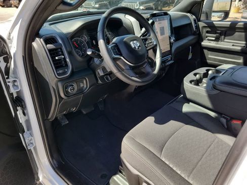 New 2026 RAM 2500 Tradesman AWD/4WD image 10