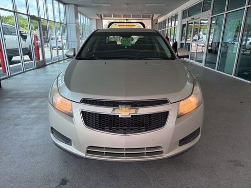 Used 2014 Chevrolet Cruze LT FWD image 8