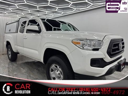 Used 2021 Toyota Tacoma SR RWD image 1