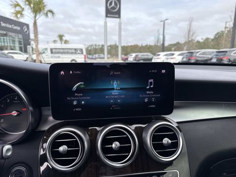 Used 2020 Mercedes-Benz GLC 300 GLC 300 image 23