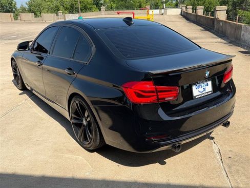 Used 2017 BMW 340i Sedan RWD image 4