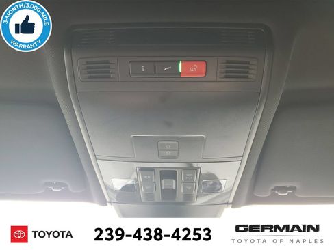 Used 2022 Volkswagen Tiguan SEL R-Line AWD/4WD image 33
