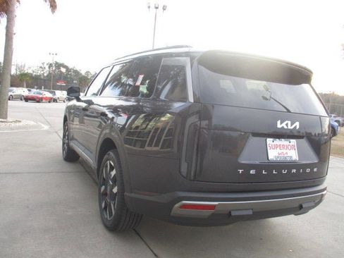New 2027 Kia Telluride S w/ Towing Package image 5