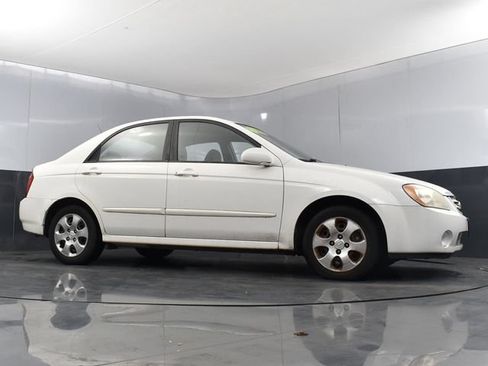 Used 2006 Kia Spectra EX FWD image 18