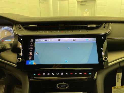 New 2026 Jeep Grand Cherokee Limited image 13