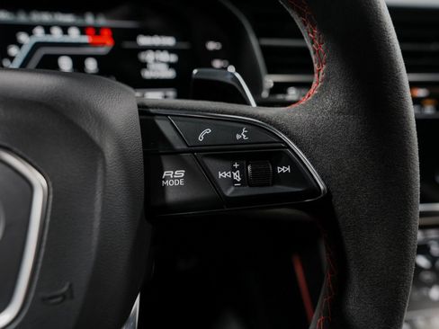 Used 2021 Audi RS Q8 image 25