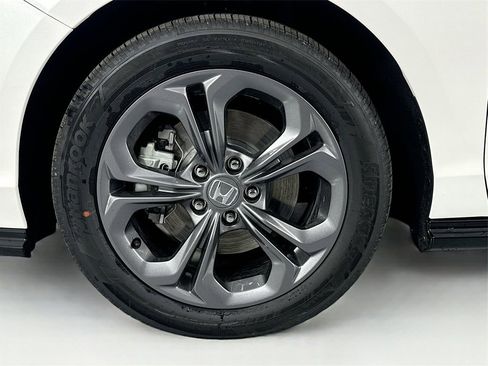 New 2026 Honda Accord EX-L image 14