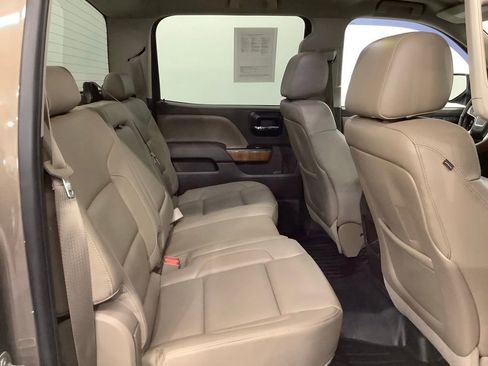 Used 2014 GMC Sierra 1500 SLT w/ SLT Crew Cab Value Package AWD/4WD image 32