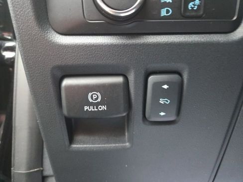 Used 2023 Ford Expedition Max Limited AWD/4WD image 21