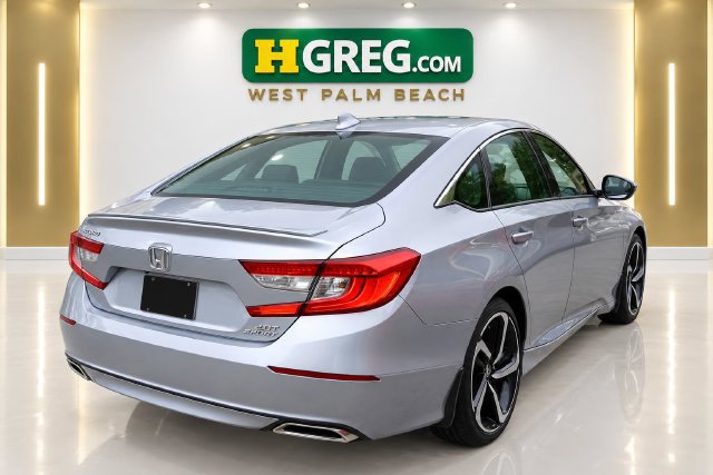 Used 2018 Honda Accord Sport image 6