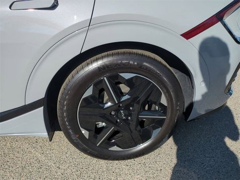 New 2025 Kia EV6 GT-Line image 33