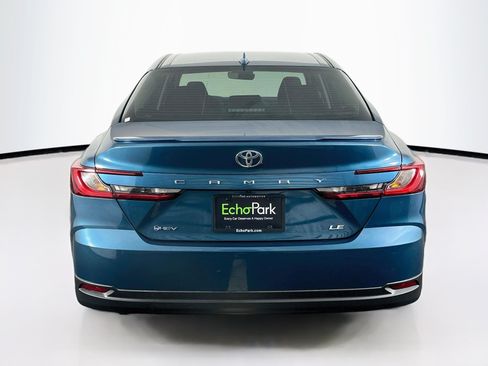 Used 2026 Toyota Camry LE w/ Convenience Package FWD image 7