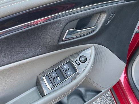 Used 2015 Chevrolet Impala LT FWD image 35