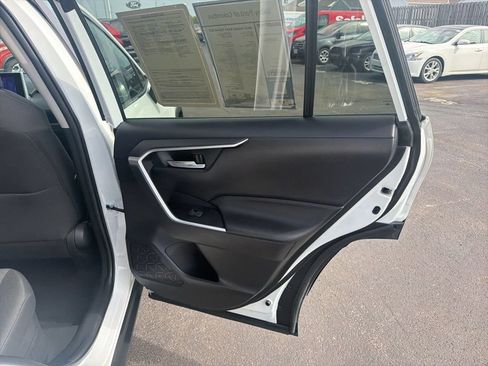 Used 2023 Toyota RAV4 XLE AWD/4WD image 47