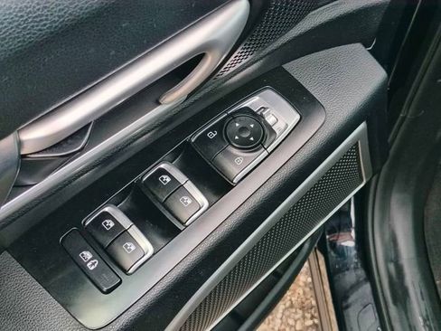 Used 2021 Kia Telluride LX image 13