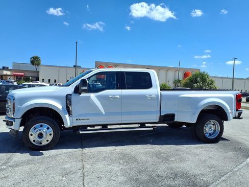 Used 2024 Ford F450 Lariat w/ Camper Package AWD/4WD image 4