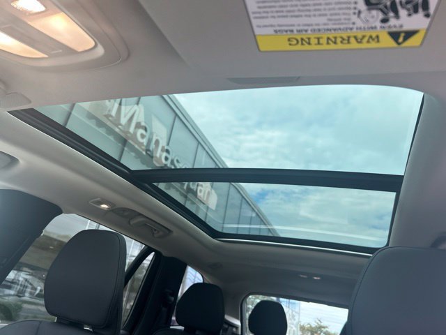 Certified 2025 Volvo XC90 B5 Core AWD/4WD image 28