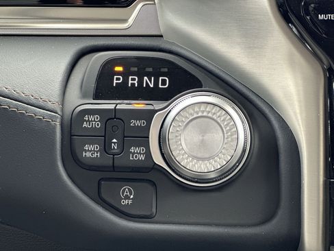 Used 2025 RAM 1500 Tungsten AWD/4WD image 28