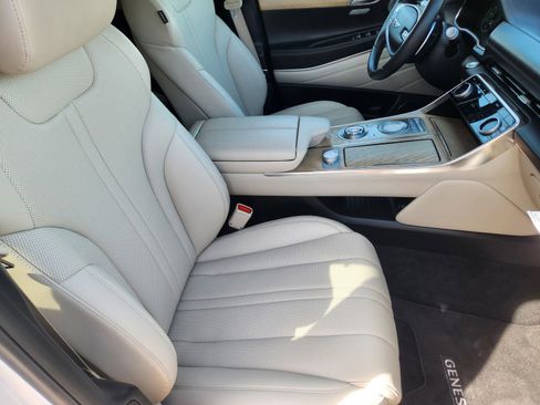 Used 2022 Genesis GV80 2.5T w/ Advanced Package 03 image 15