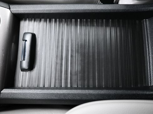 Used 2023 Honda Passport EX-L image 25