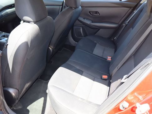 Used 2024 Nissan Sentra SV w/ All-Weather Package FWD image 5