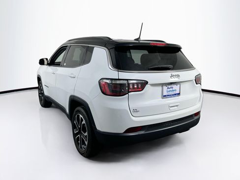 Used 2022 Jeep Compass Limited AWD/4WD image 7