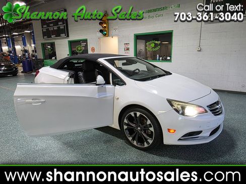 Used 2019 Buick Cascada Premium FWD image 1